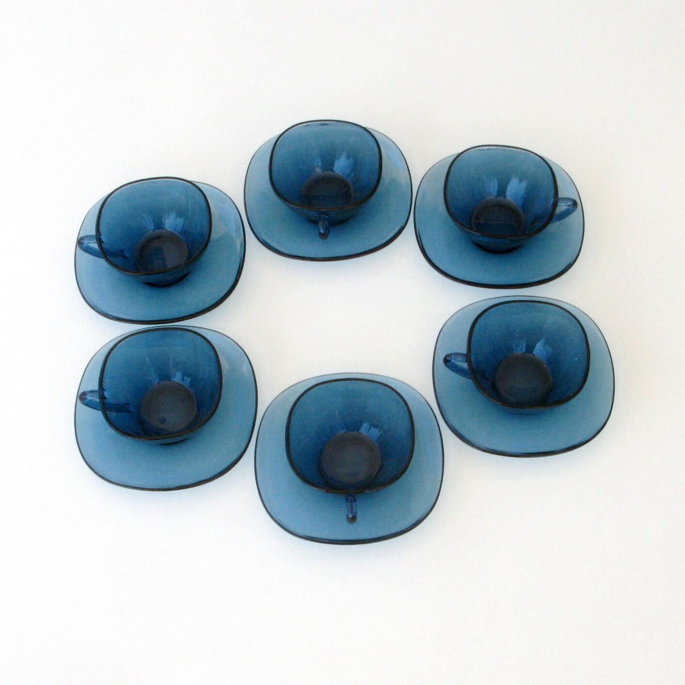 VERECO Coffee Set - Vintage Blue - 6 cups and 6 under cups