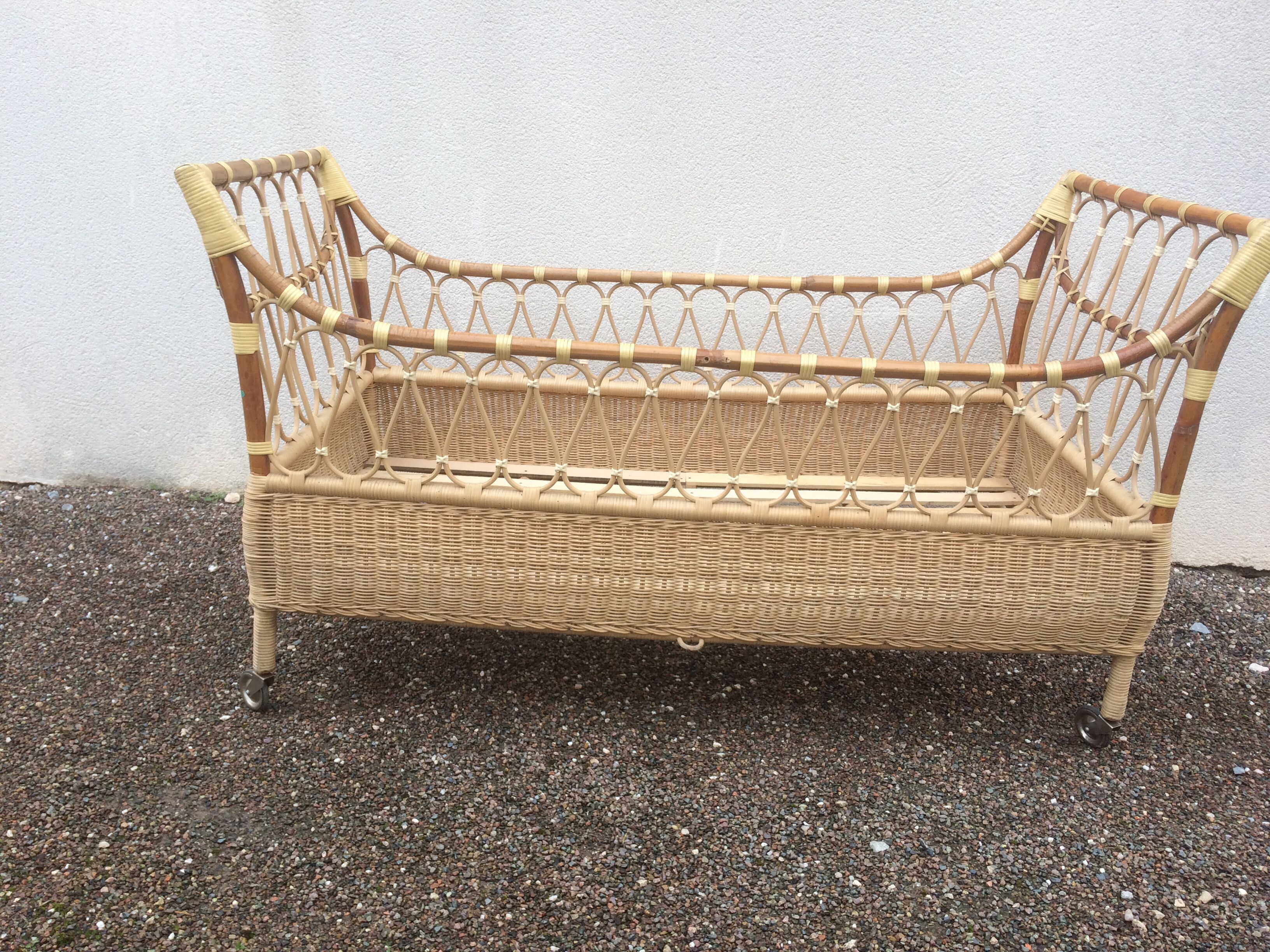 Rattan cot