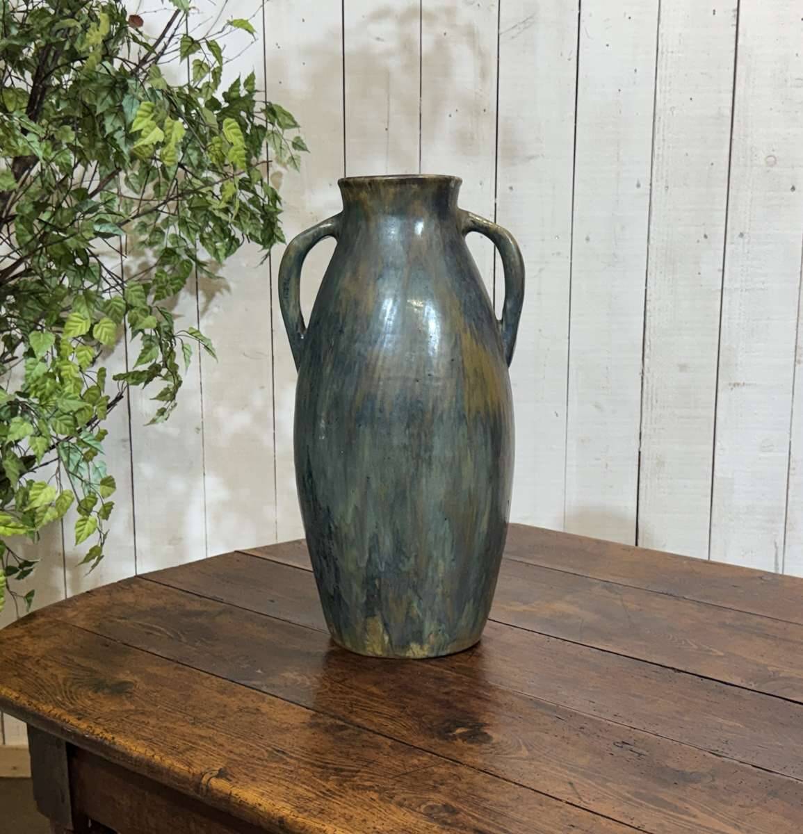 Large stoneware vase signed Léon Lempereur, work from the 1950s.
