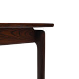 Table basse en bois de rose par Ole Wanscher