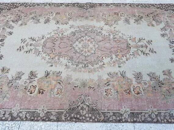 Vintage Turkish Oushak rug 165x270 cm