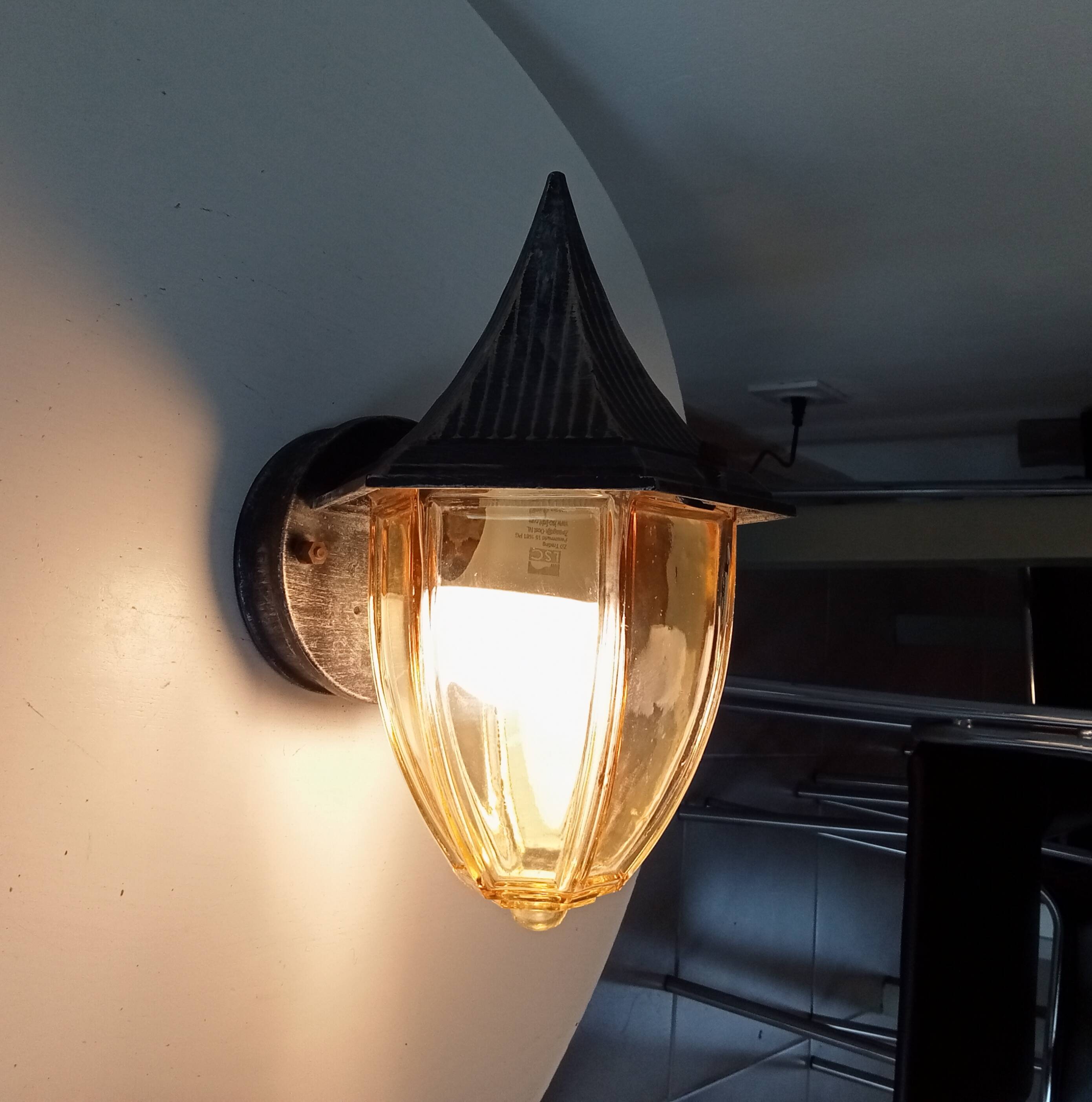 Vintage Italian wall light from the 50s