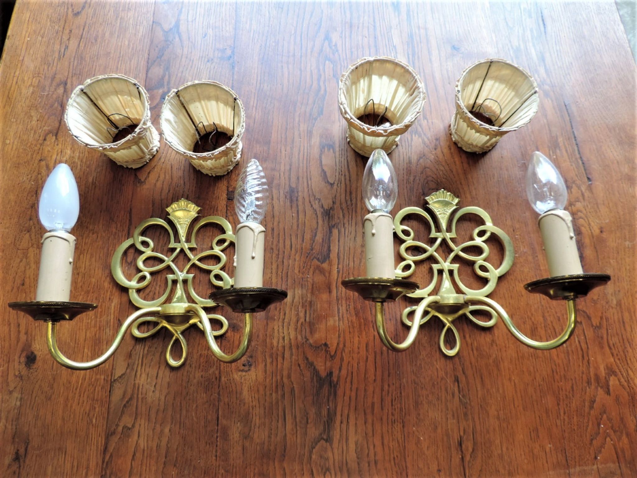 Paire d'appliques 1970 en laiton