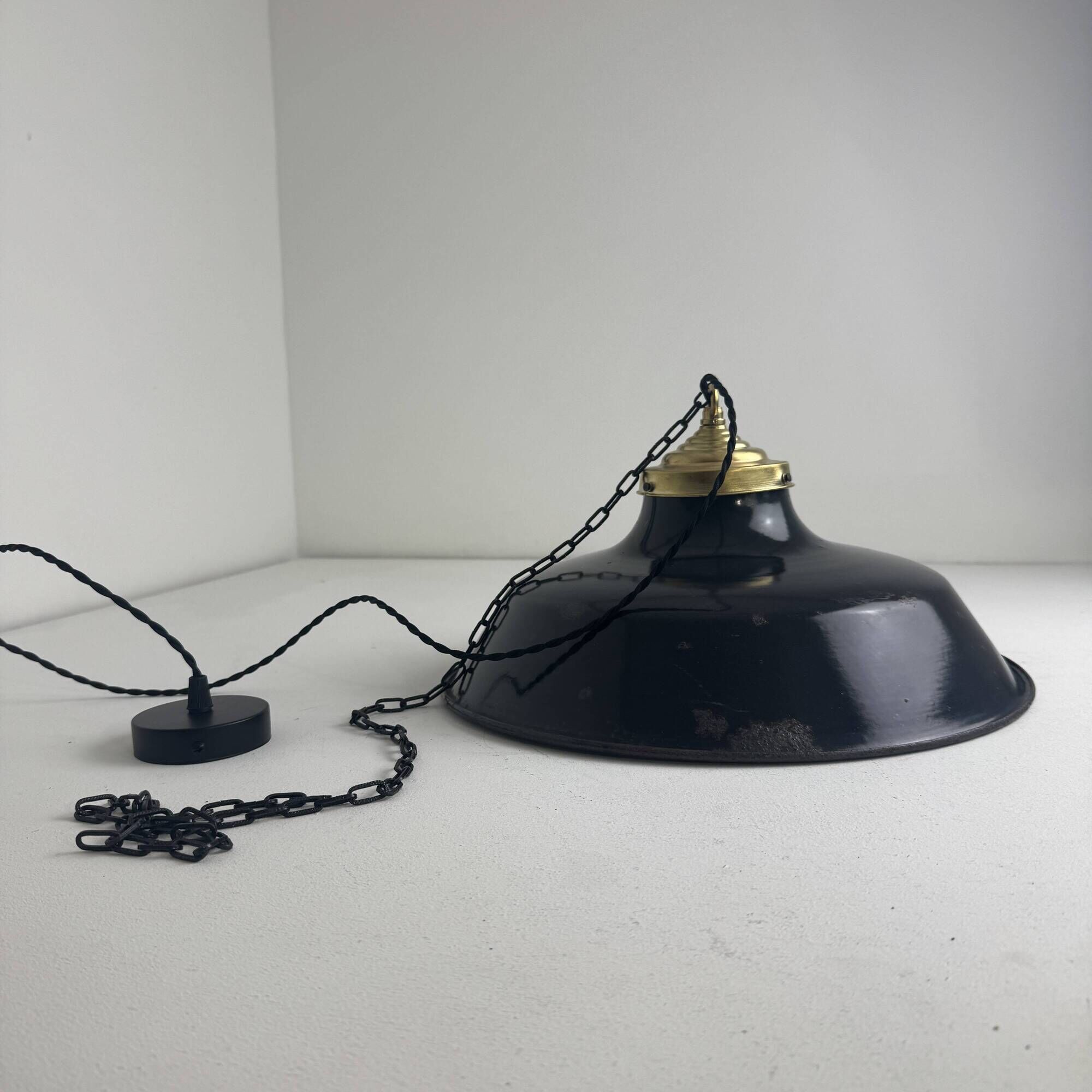 Old enamelled industrial workshop suspension 40 cm