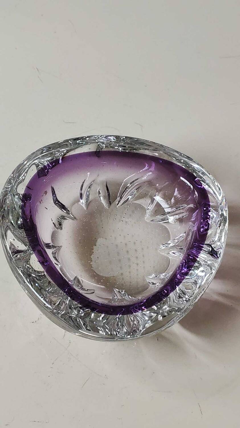 Murano bubble/Bullicante pocket emptier. Cross-pattern. Blown art glass. Diam 13 cm