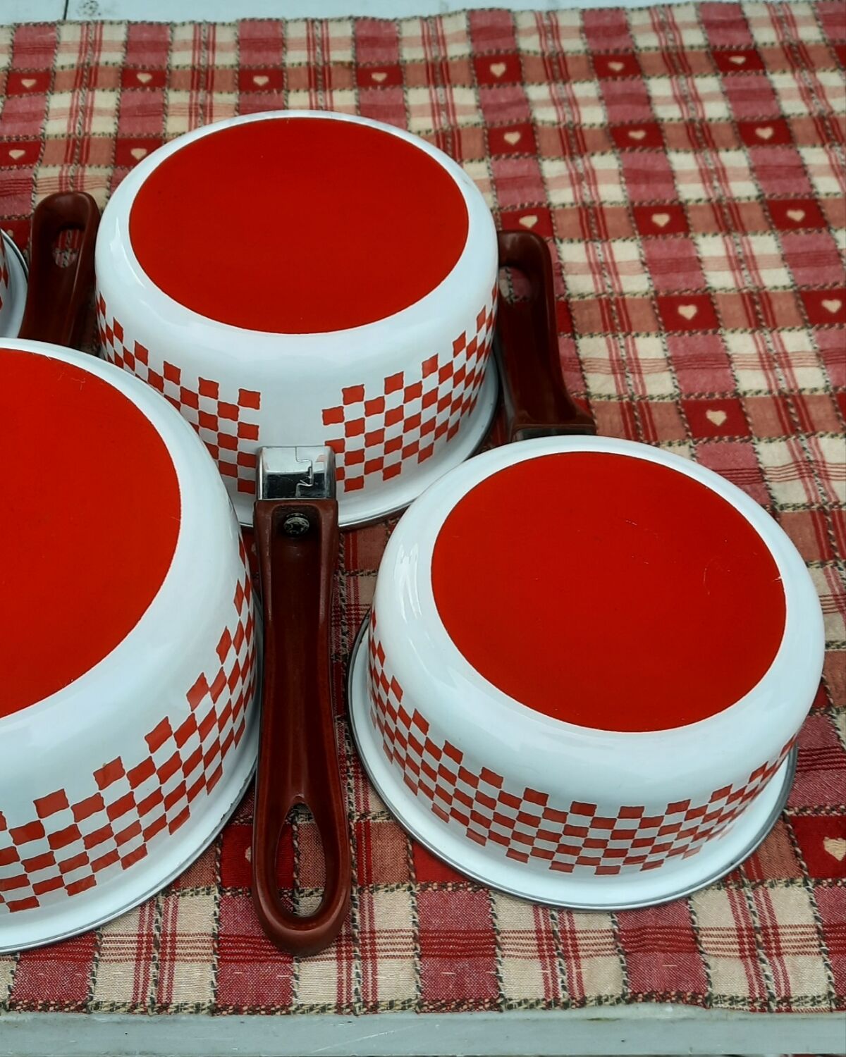 5 sitram “vichy” enameled saucepans