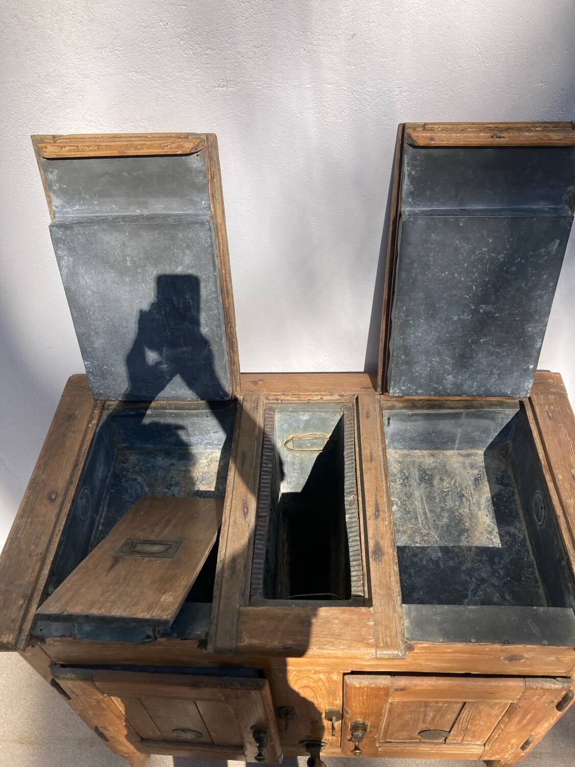Old icebox from the 1920s