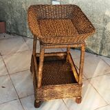 Vintage rattan service