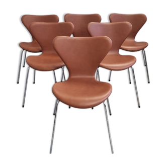 Set of 6 3107 butterfly chairs by Arne Jacobsen for Fritz Hansen