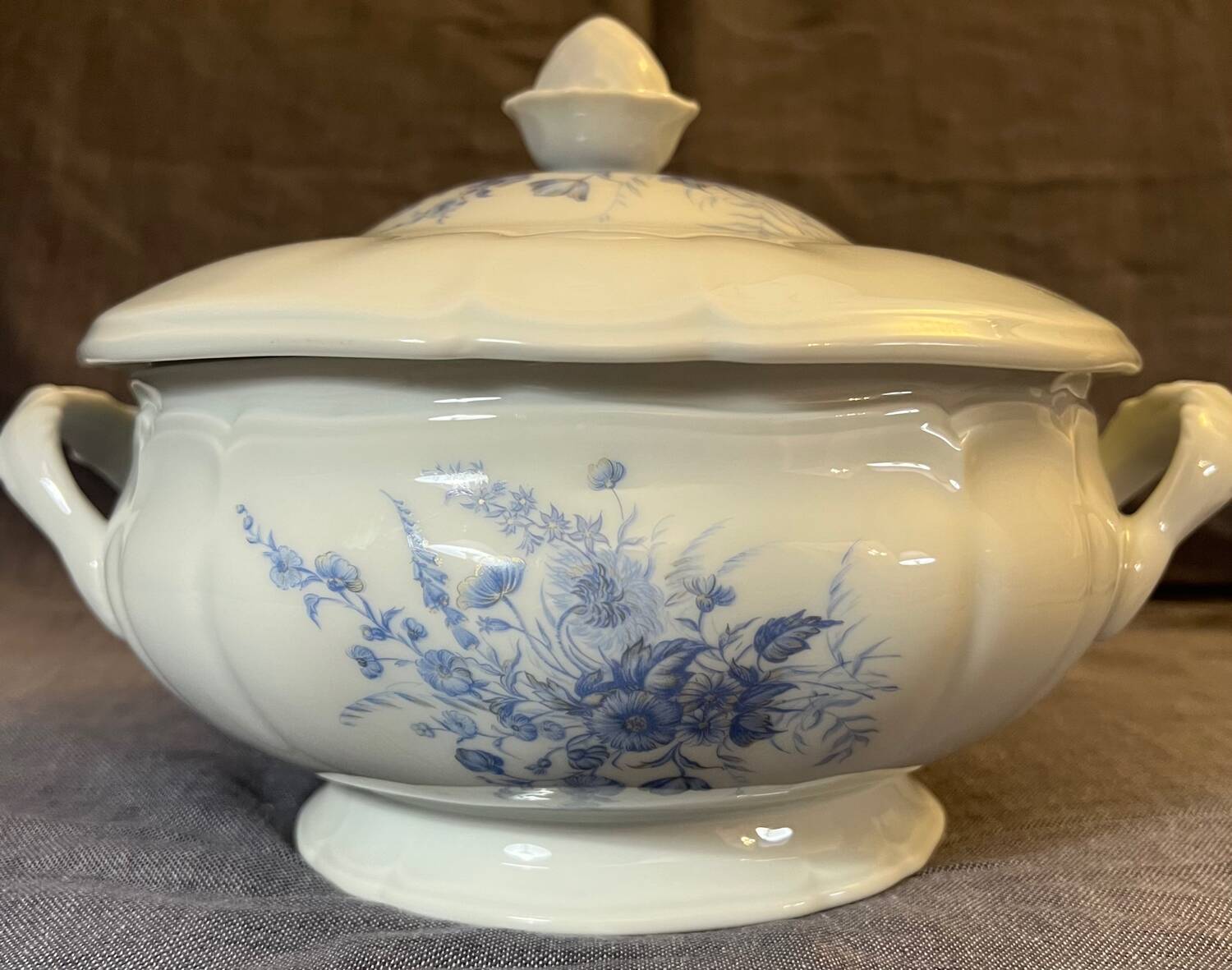 Limoges porcelain dinner service Ulim 46 pieces