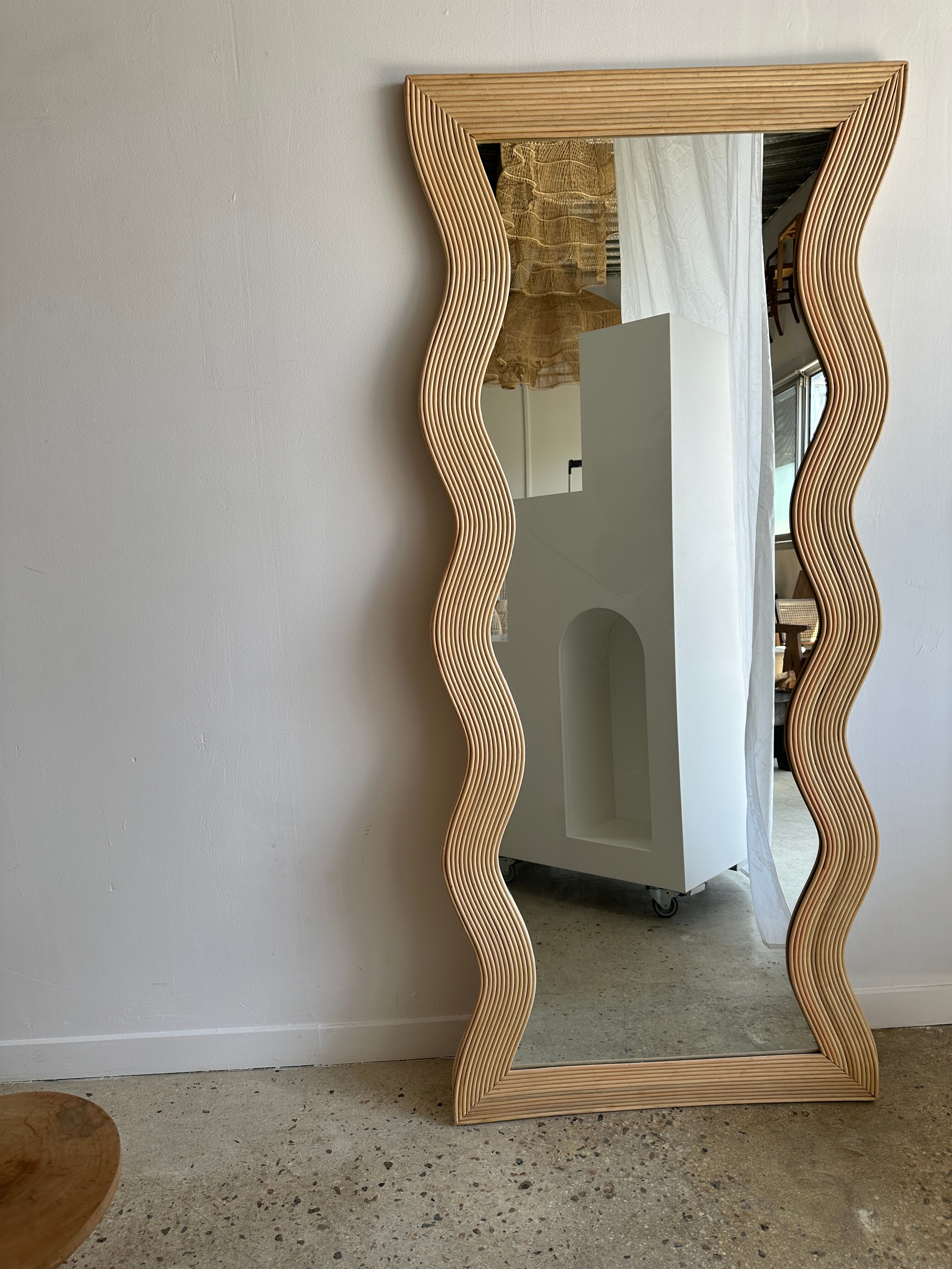 Zigzag rattan foot mirror H:182cm