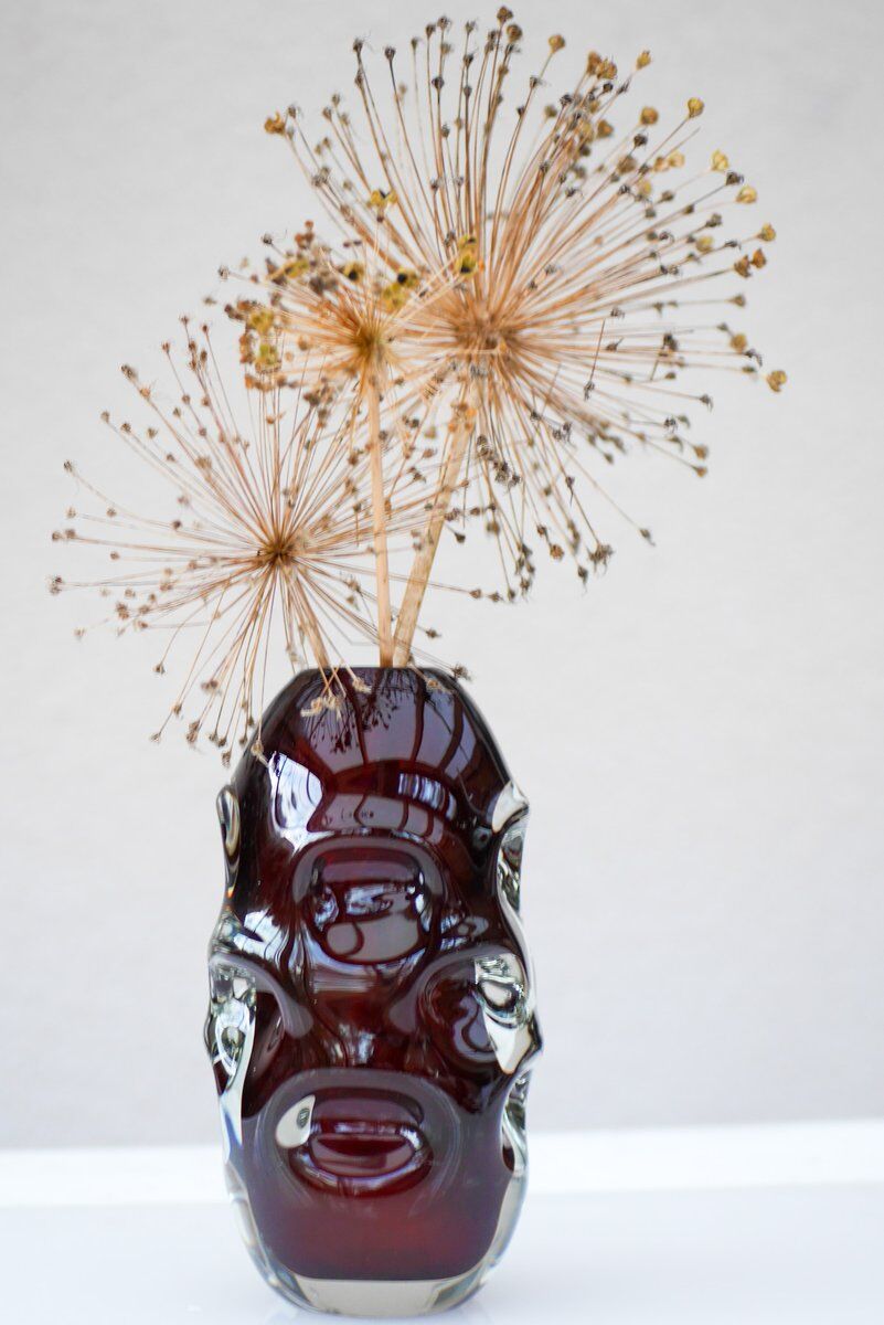 Mid-century modern handmade crystal vase in dark red by Börne Augustsson for Åseda