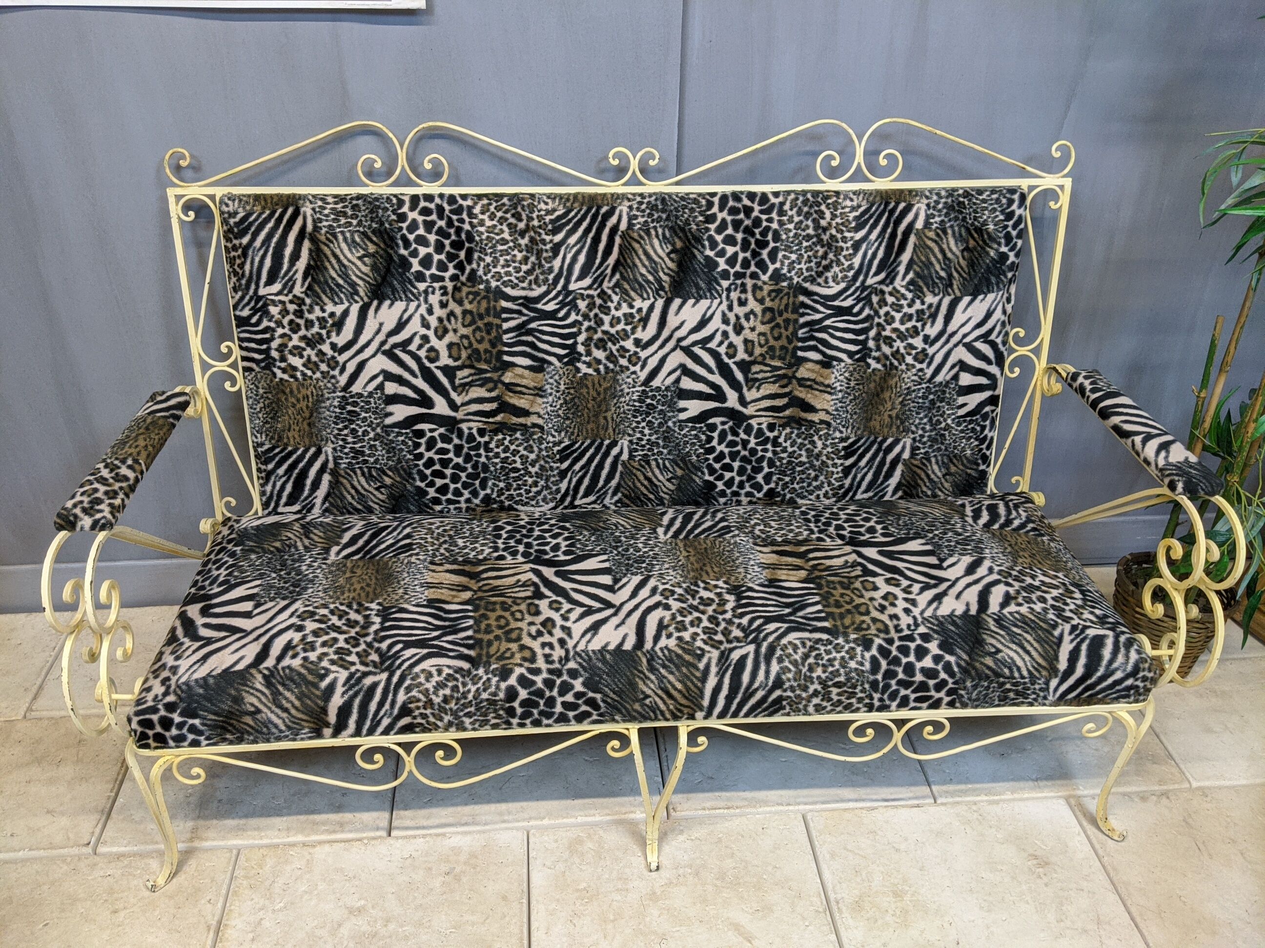 Vintage wrought-iron sofa lounge & 2 seat chairs
