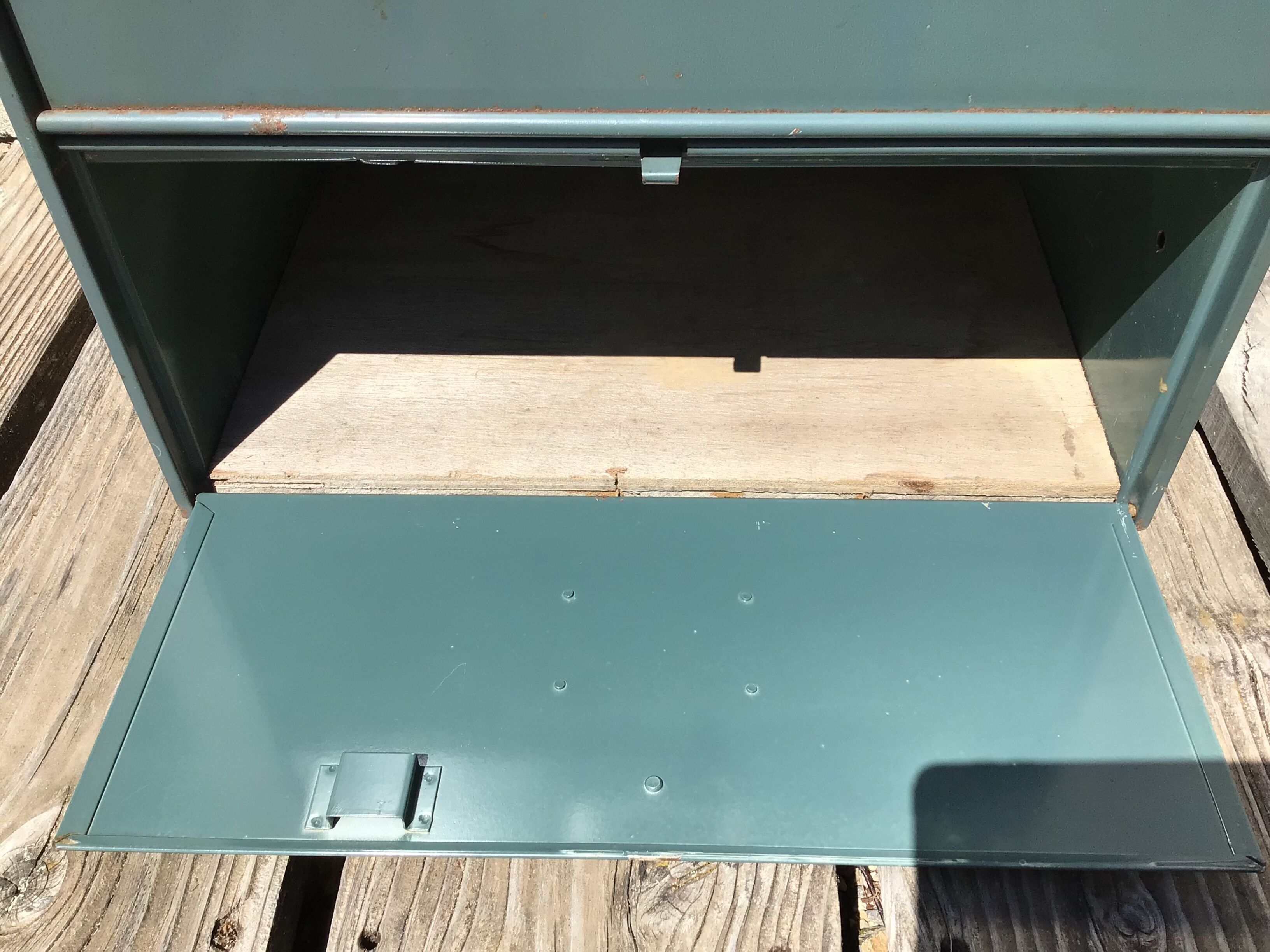 Brambles bramb bluish green 5 lockers