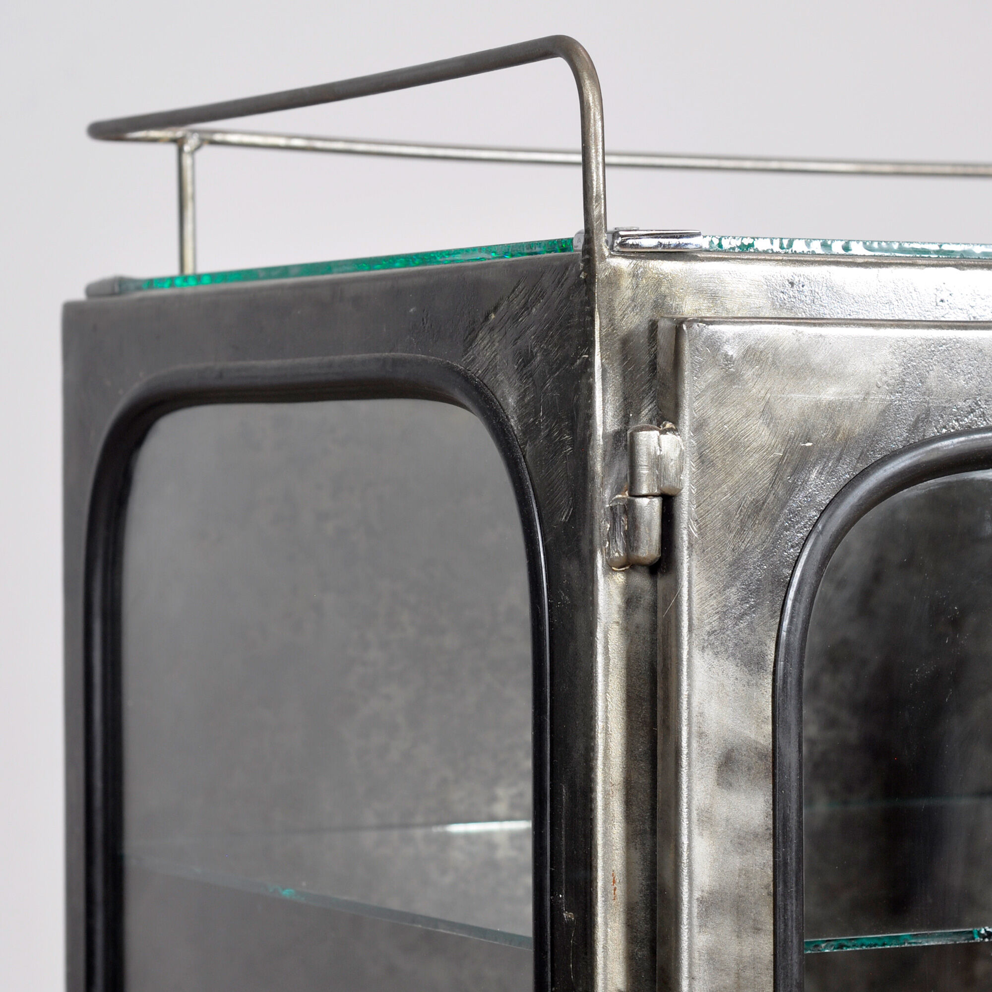 Cabinet d'hôpital vintage, années 1970