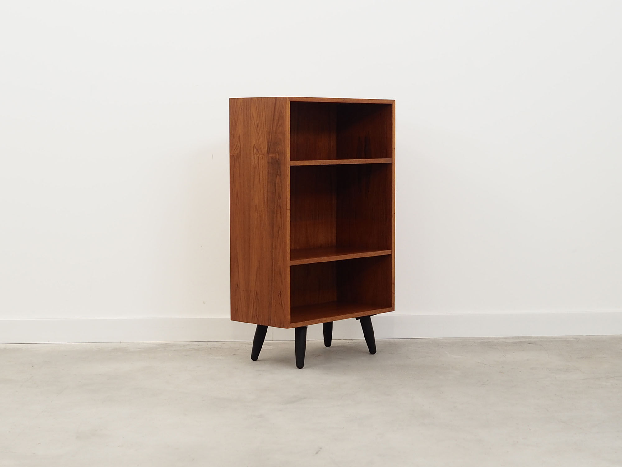 Teak bookcase, Danish design, 1970s, manufactured by Domino Møbler