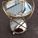 Desserte de salon circulaire à deux plateaux époque circa 1970-1980