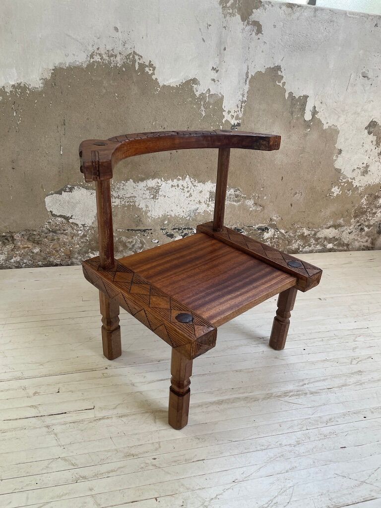 Low chair côte d'ivoire