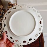 6 assiettes à desserts en porcelaine ajourée