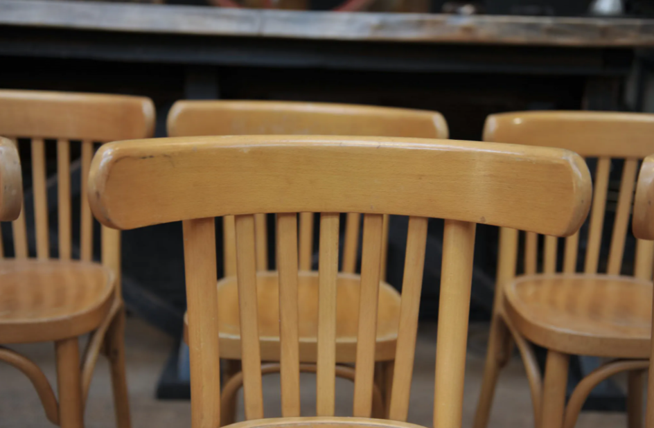Set of 10 curved beech bistro chairs from the 1950s