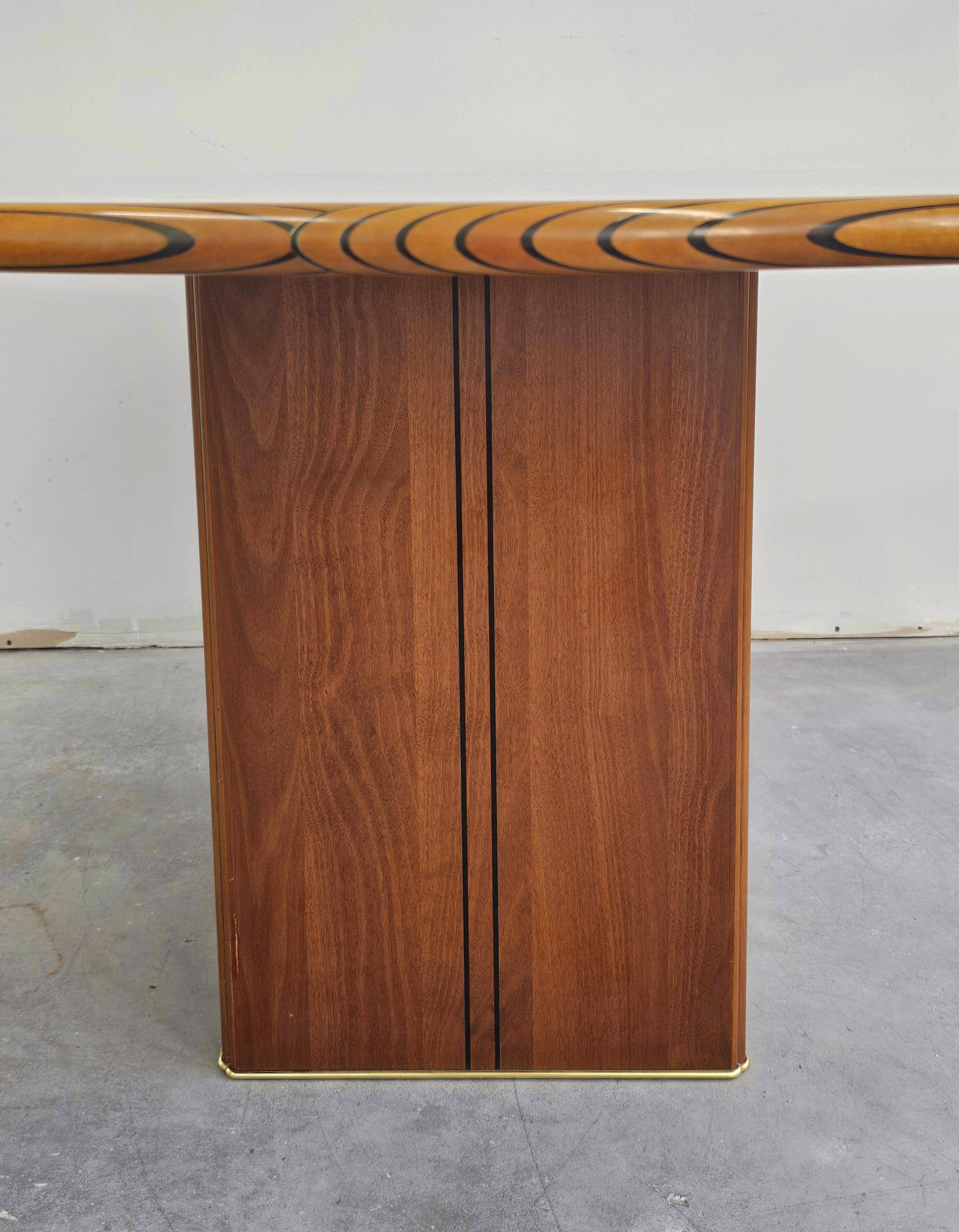 Mid Century Modern dining table 'Africa' by Afra and Tobia Scarpa for Maxalto
