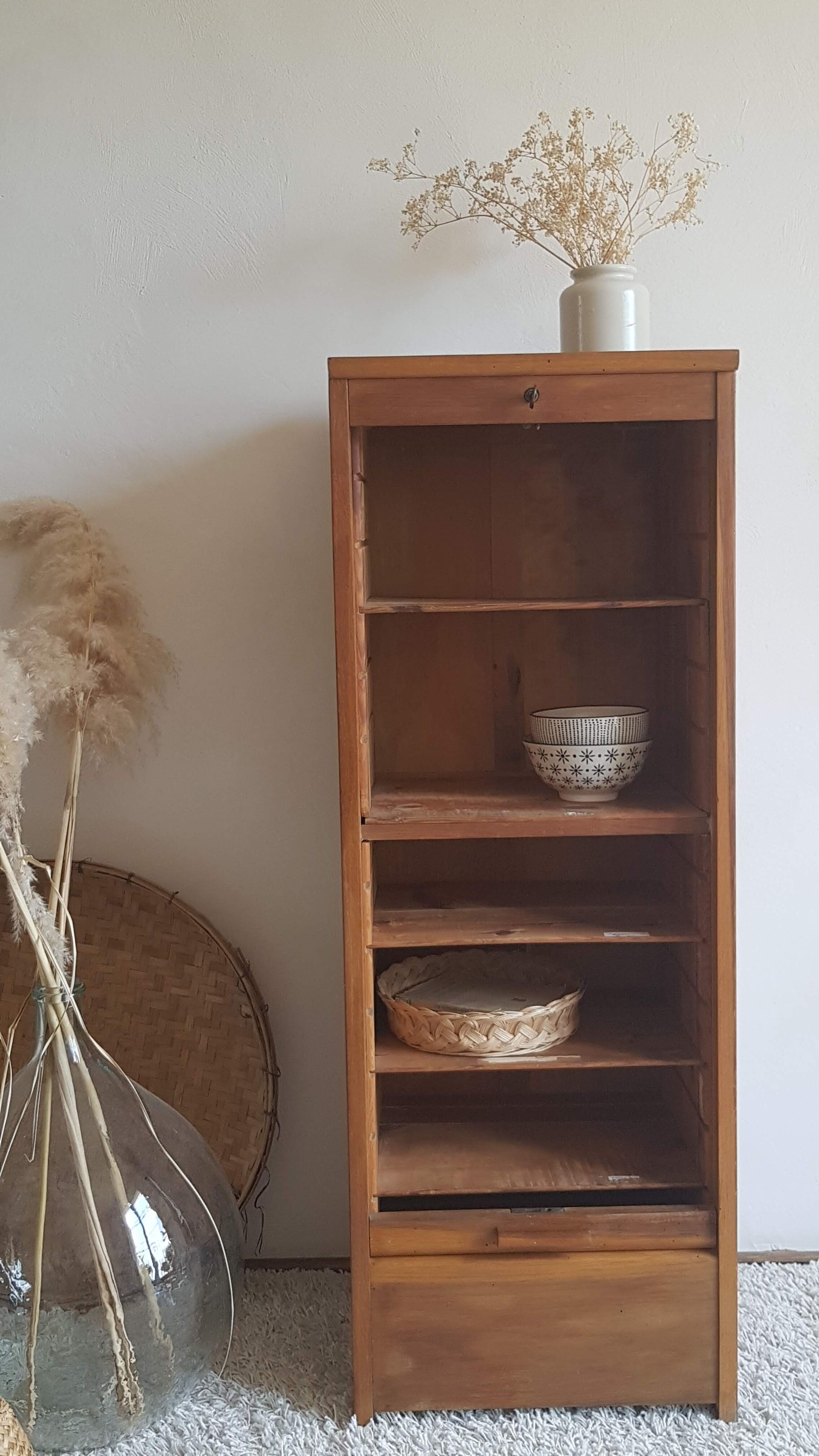 Vintage curtain binder