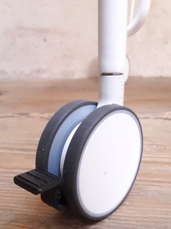 Table 120x60 linnmon and vika runtorp krille