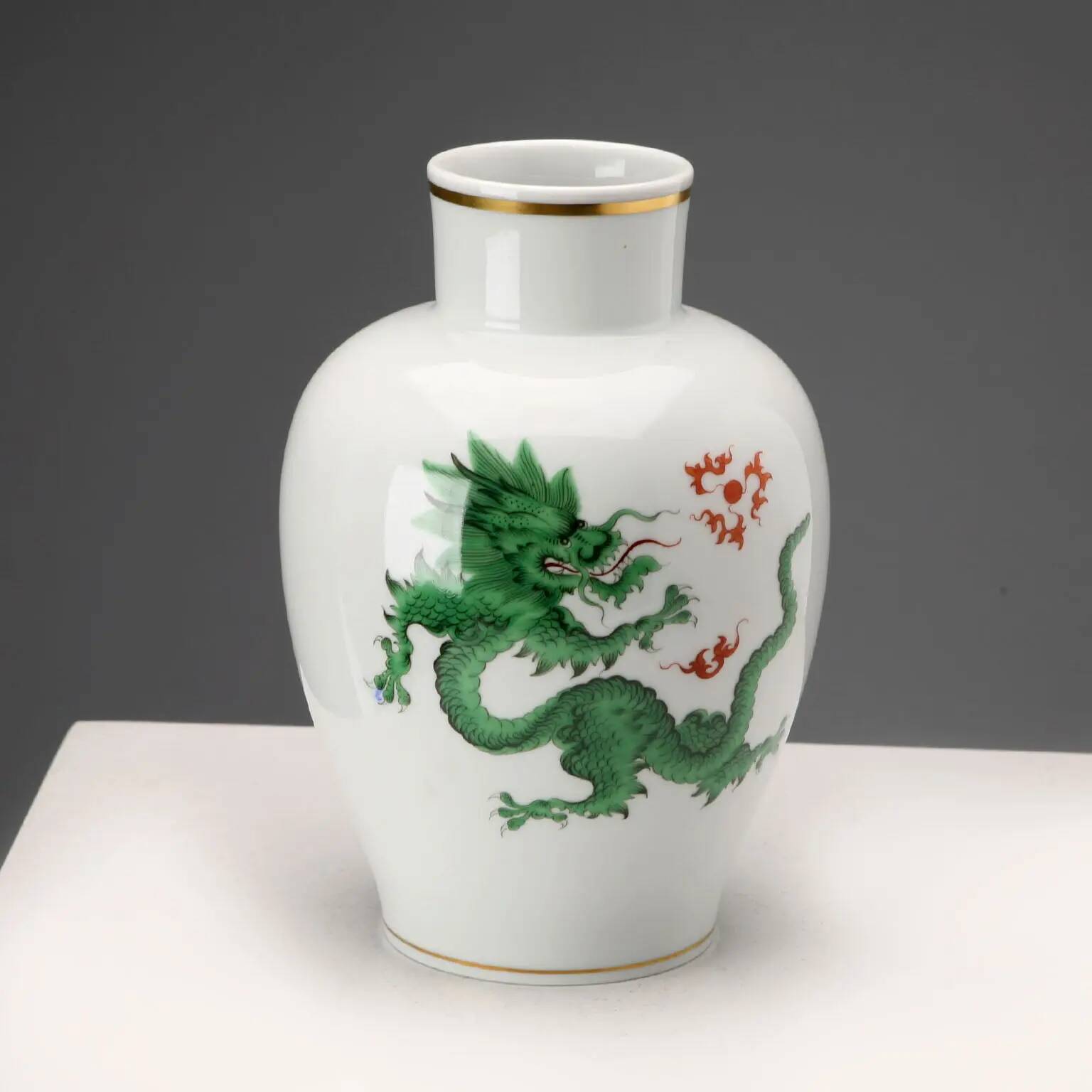 Antique Meissen vase in Asian style, Germany, 20th century.