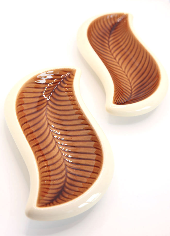 Set of 2 Verceram raviers of the 50s way autumn ocher leaves in earthenware