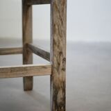 Ancienne chaise haute en bois pour enfant