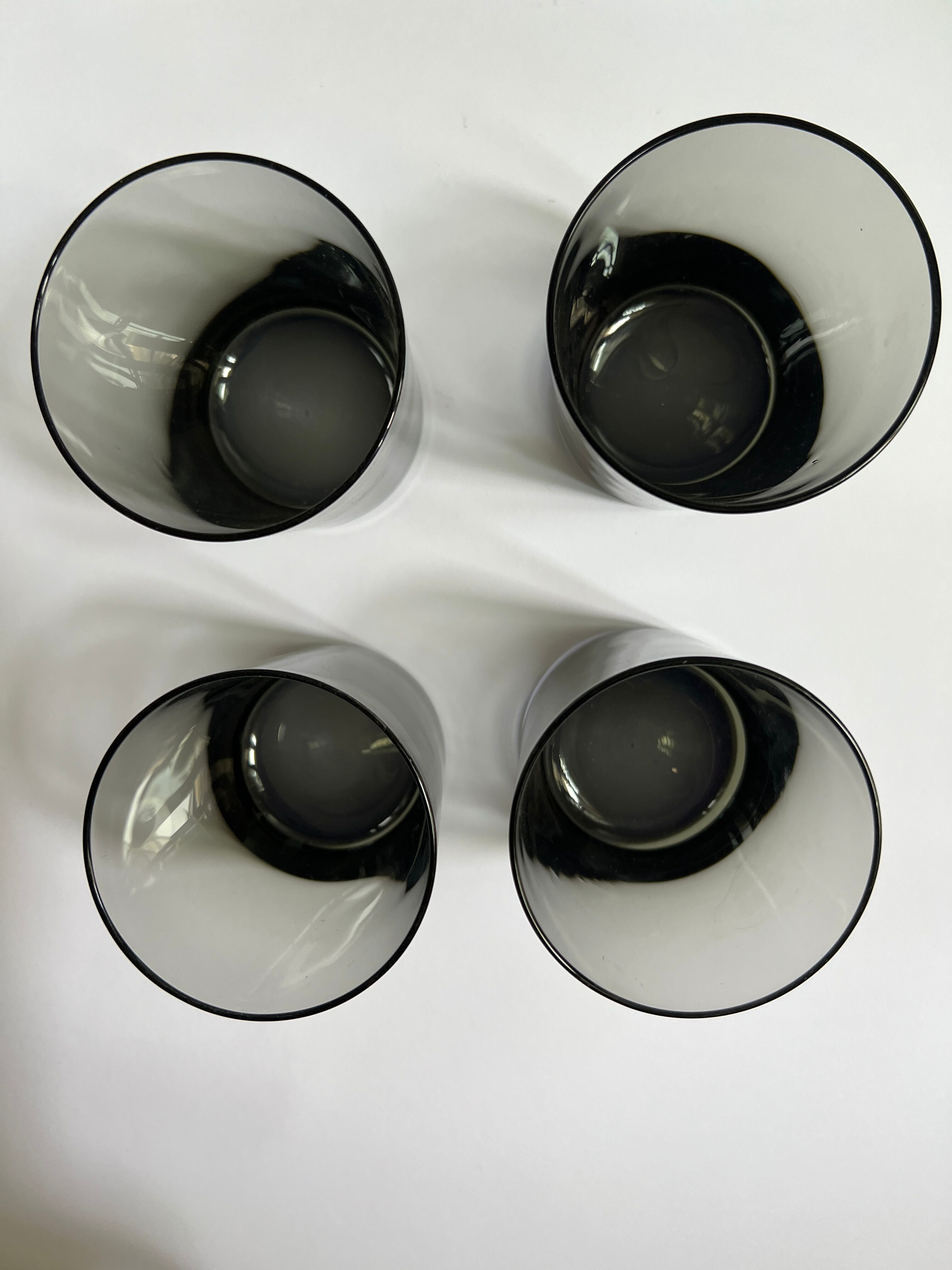 Set of 4 smoked glasses