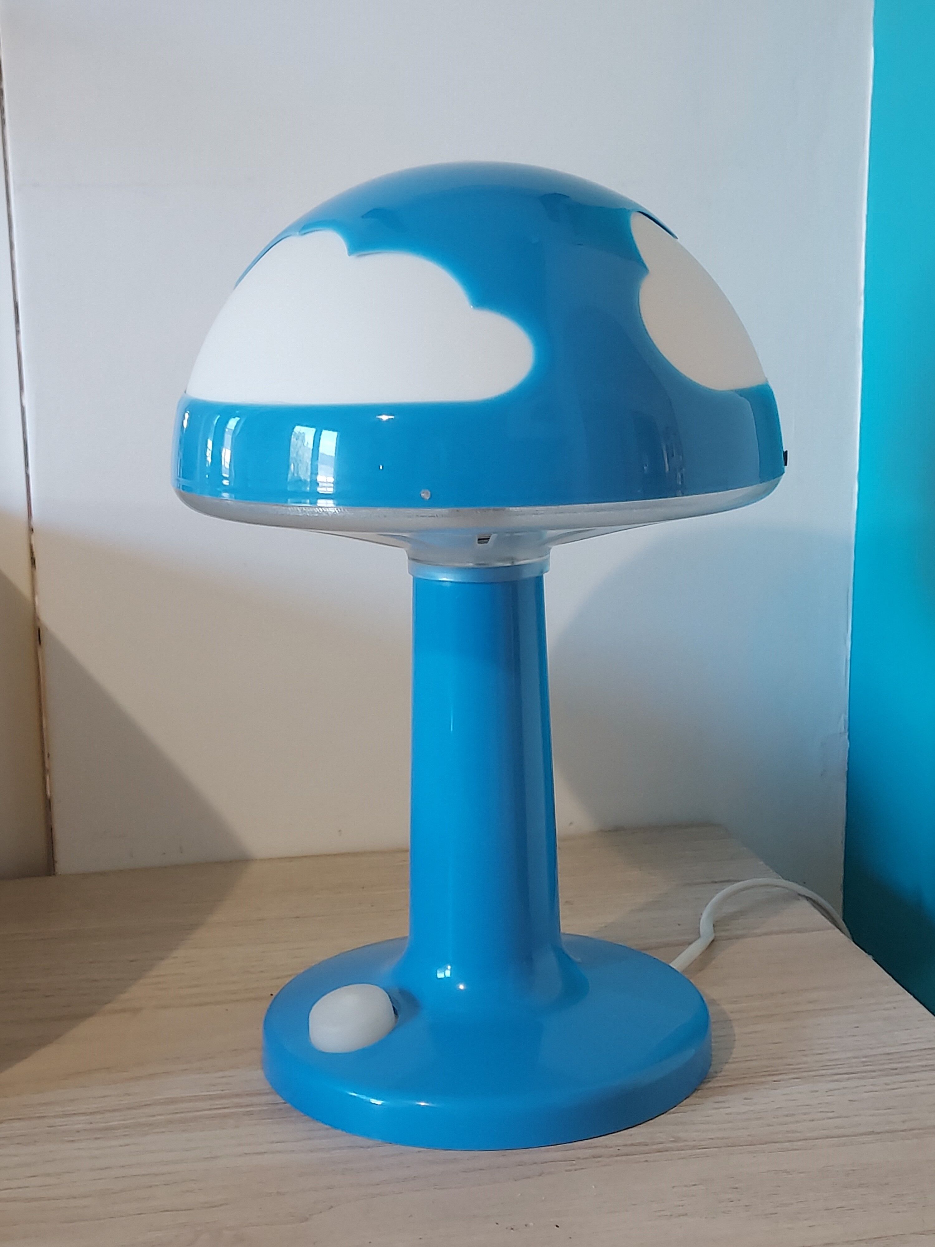 Lampe ikea Skojig bleue