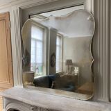 Beveled mirror 90x89cm