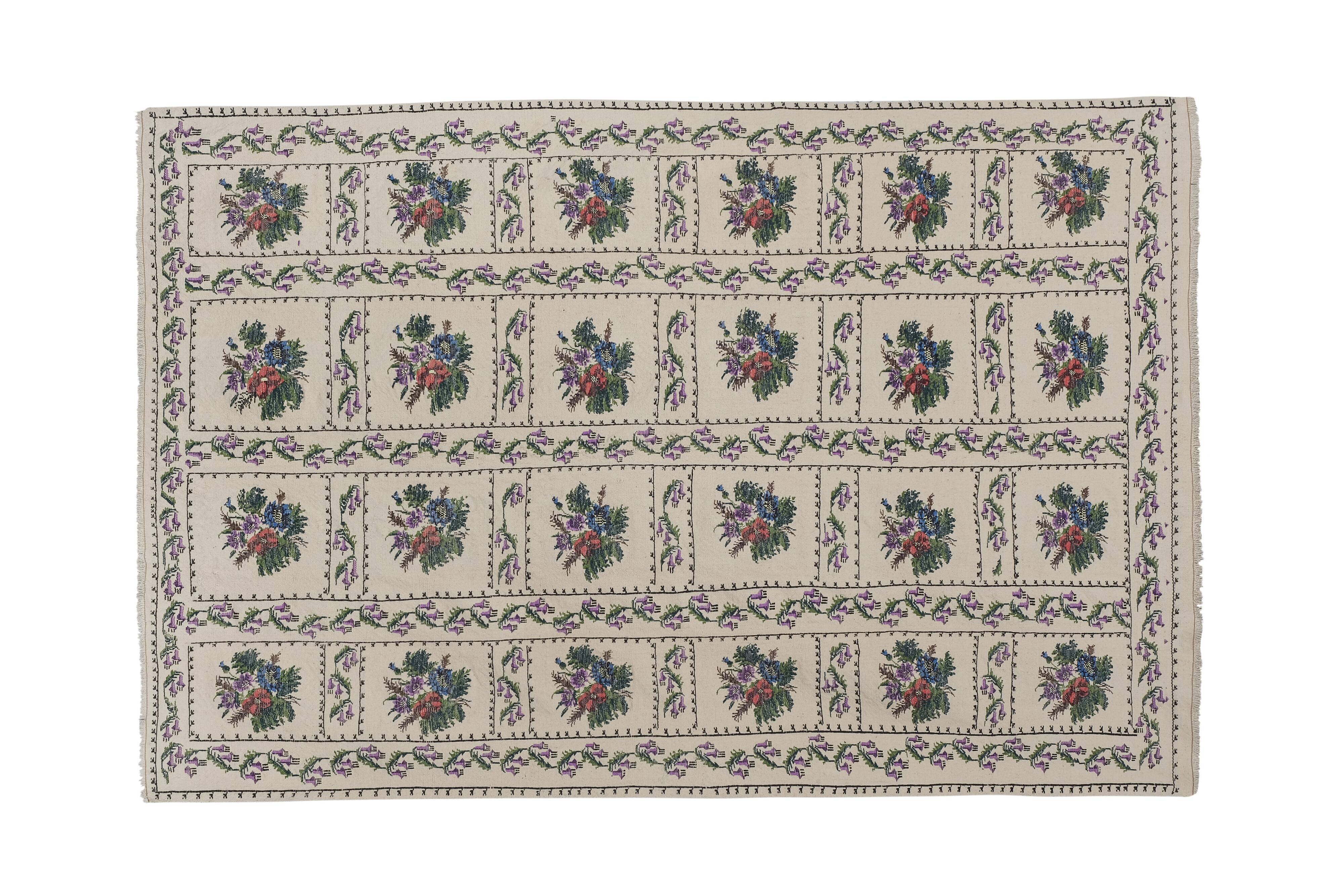 Original Needlepoint Handmade Decorative French Aubusson Carpet 5'6'' x 7'10''