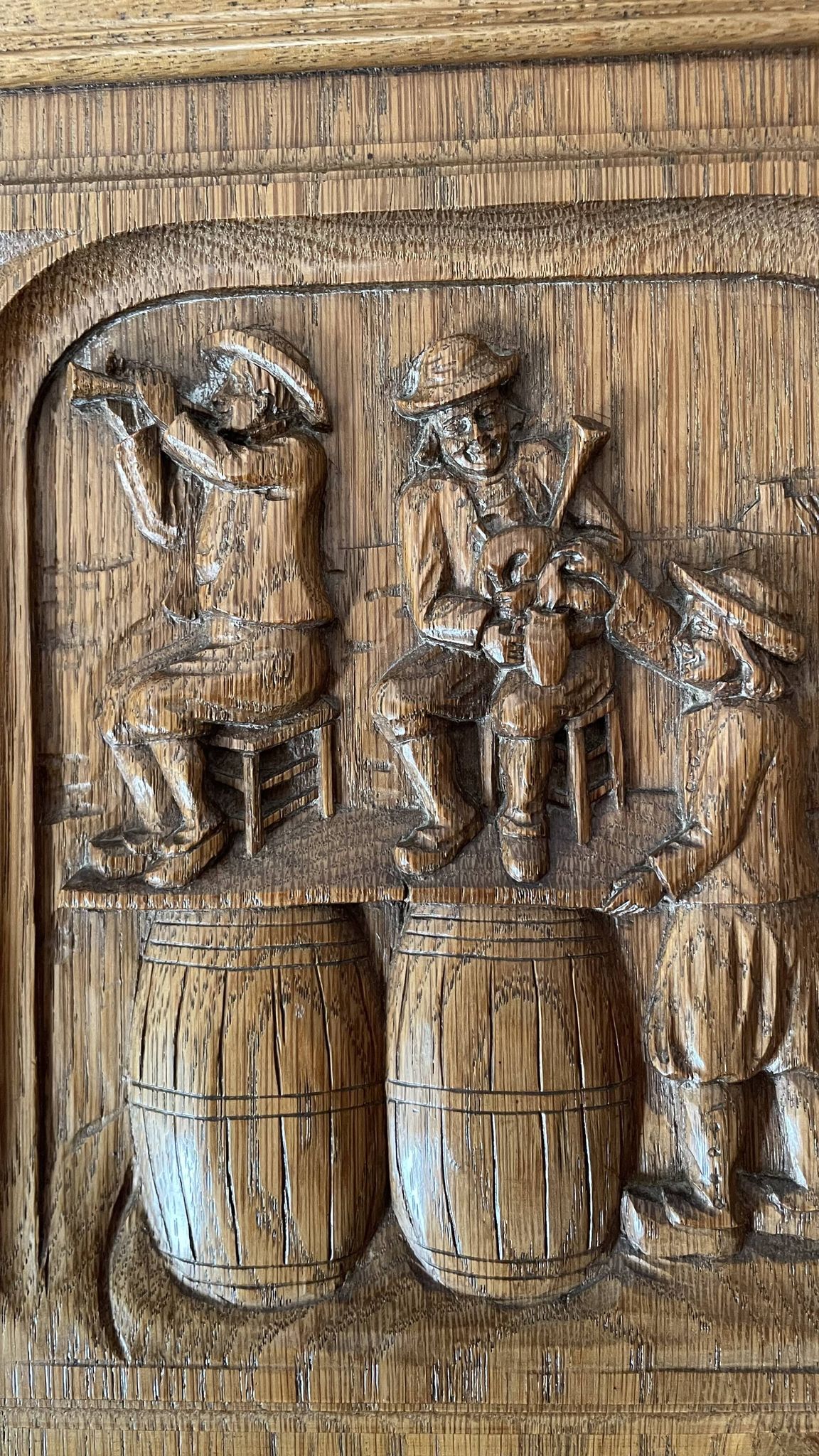 Superb Breton buffet finely carved