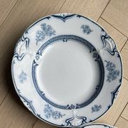 Plate hollow earth of iron Saint Amand model Manon art nouveau