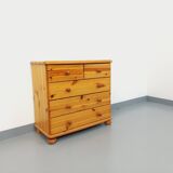 Vintage pine chest of drawers from the 70s