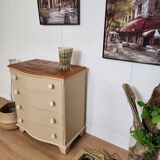 Rounded front chest of drawers