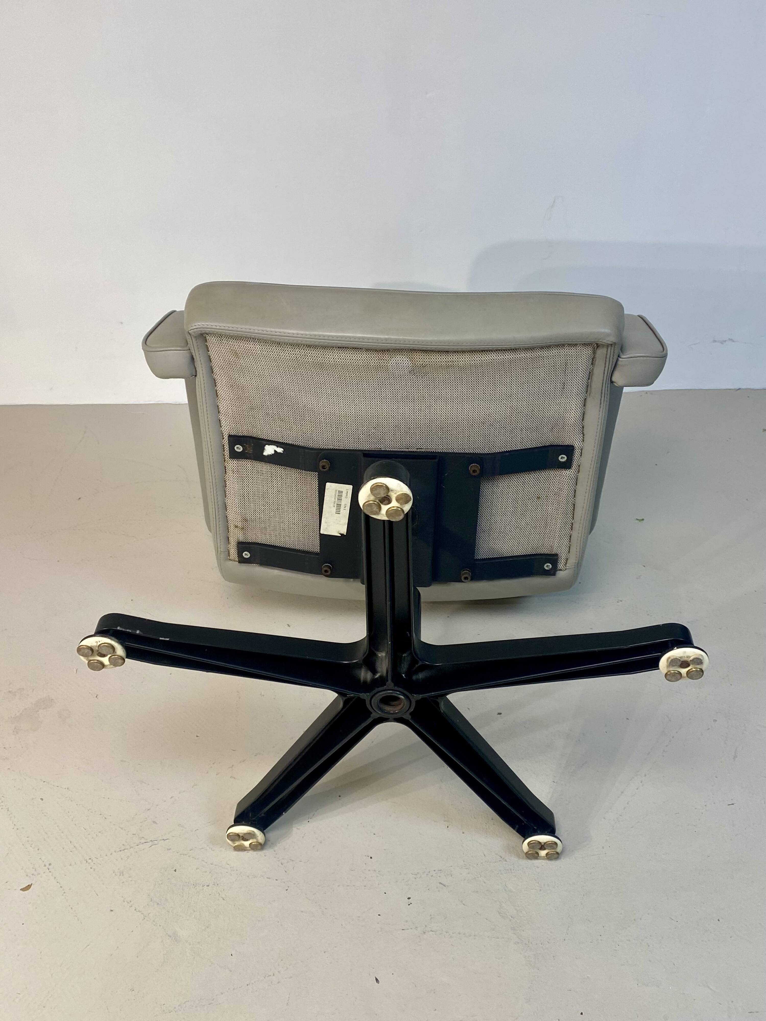 Visitor armchair international furniture leather Gray 2000