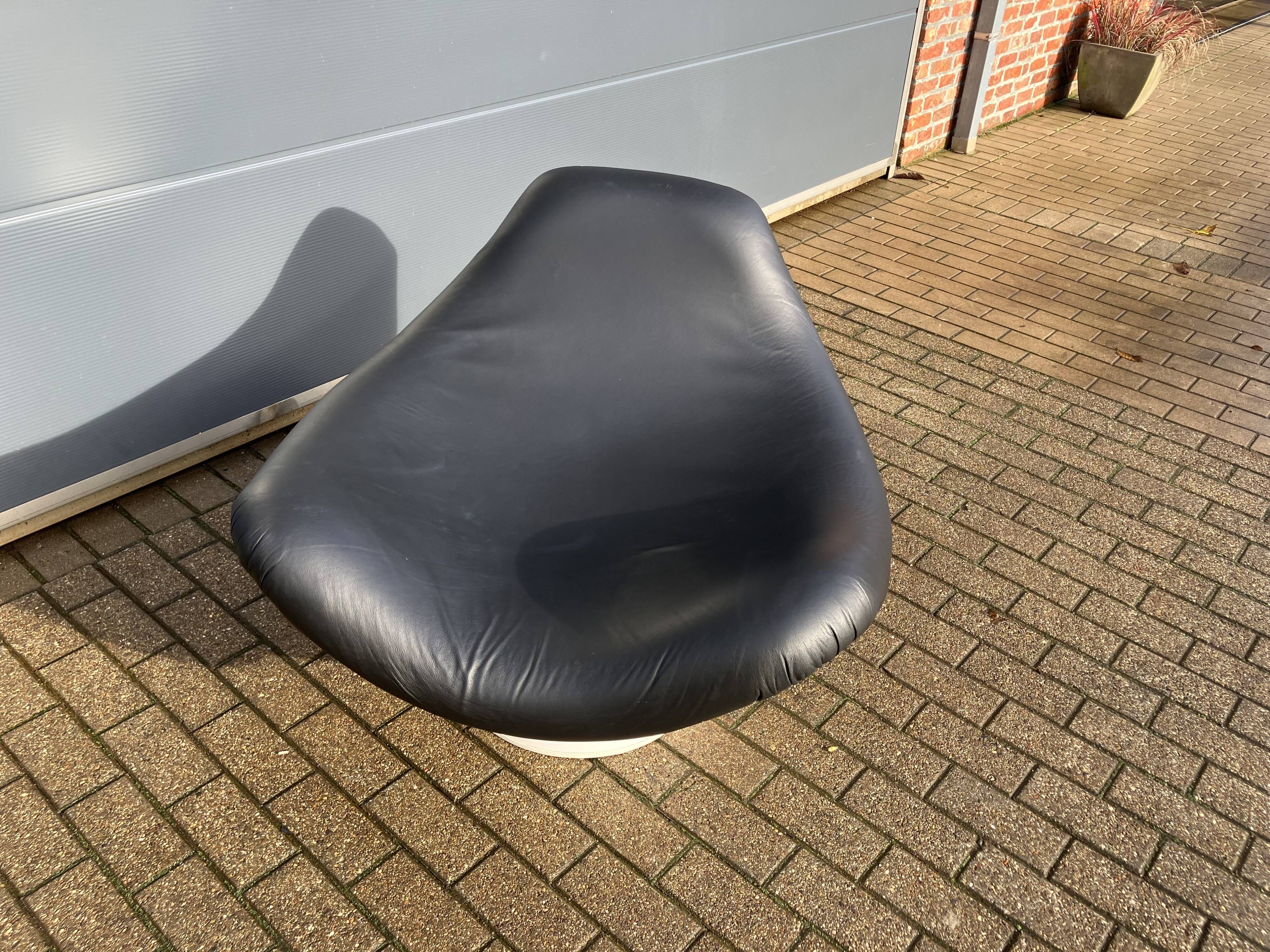 Rodica lounge chair de Mario Brunu pour Comfort Italy 1968