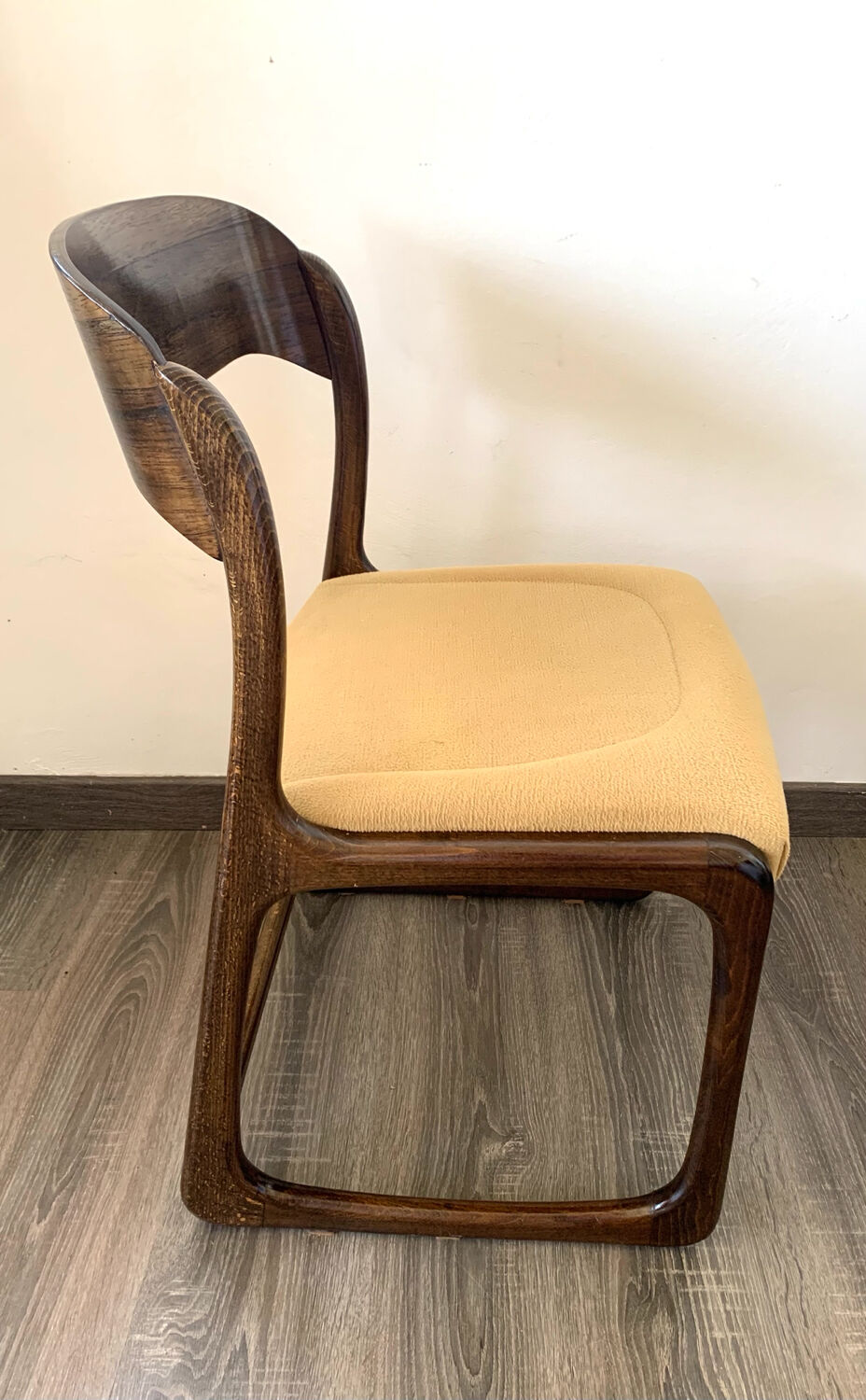 Baumann sleigh chair