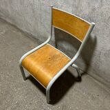 Chaise d’écolier vintage