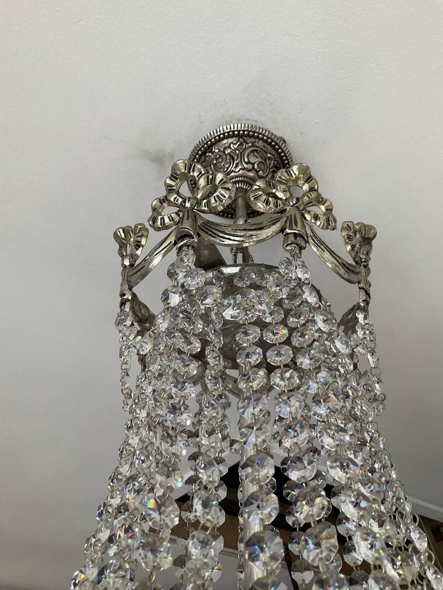 Hot air balloon chandelier in silver bronze and crystal tassels