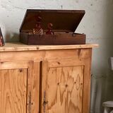 Fine wooden box 19 th