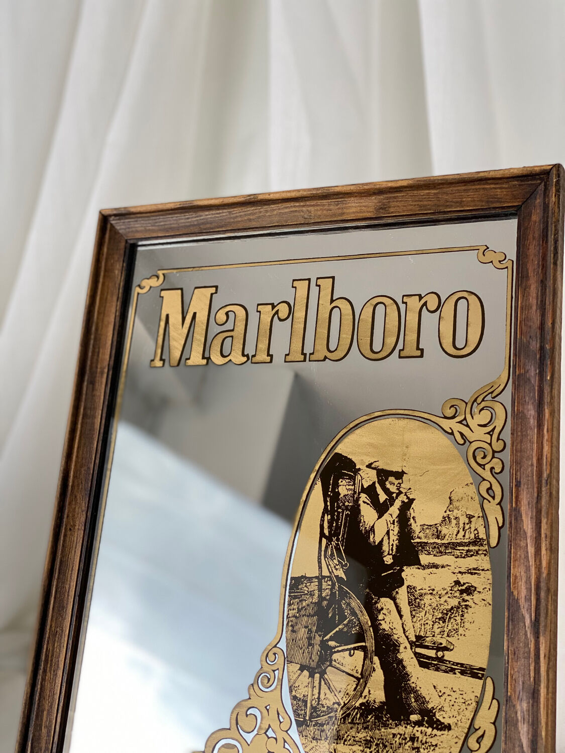 Marlboro mirror