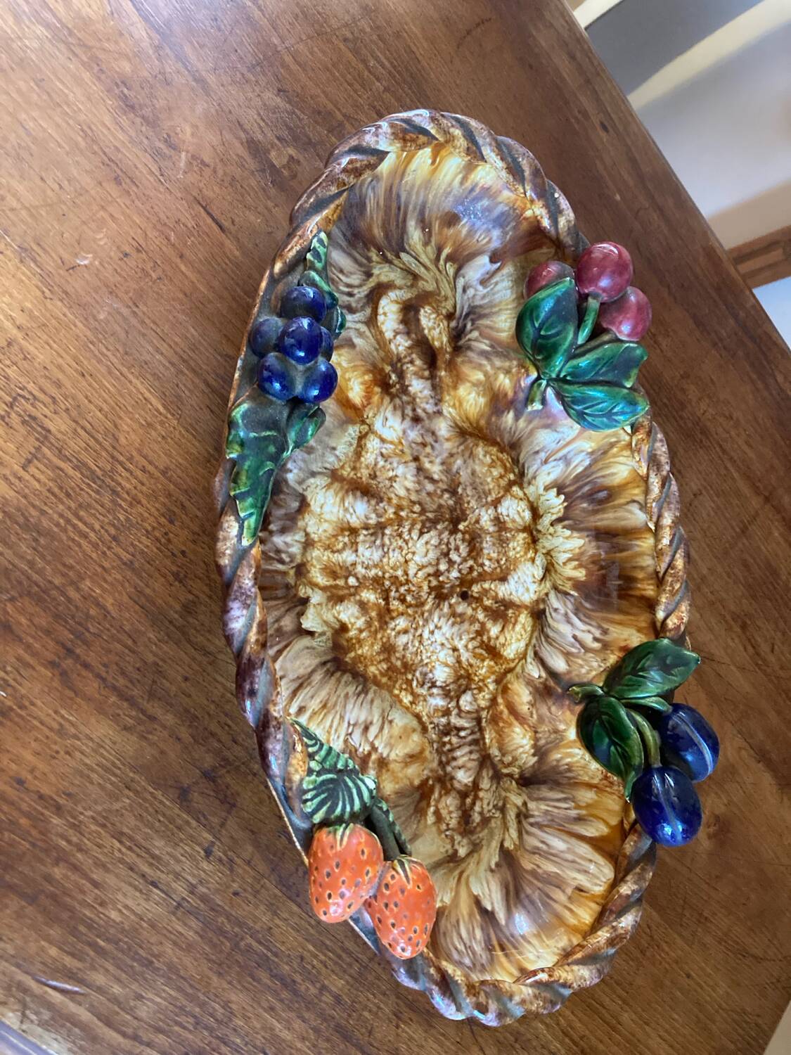 Fruit dish