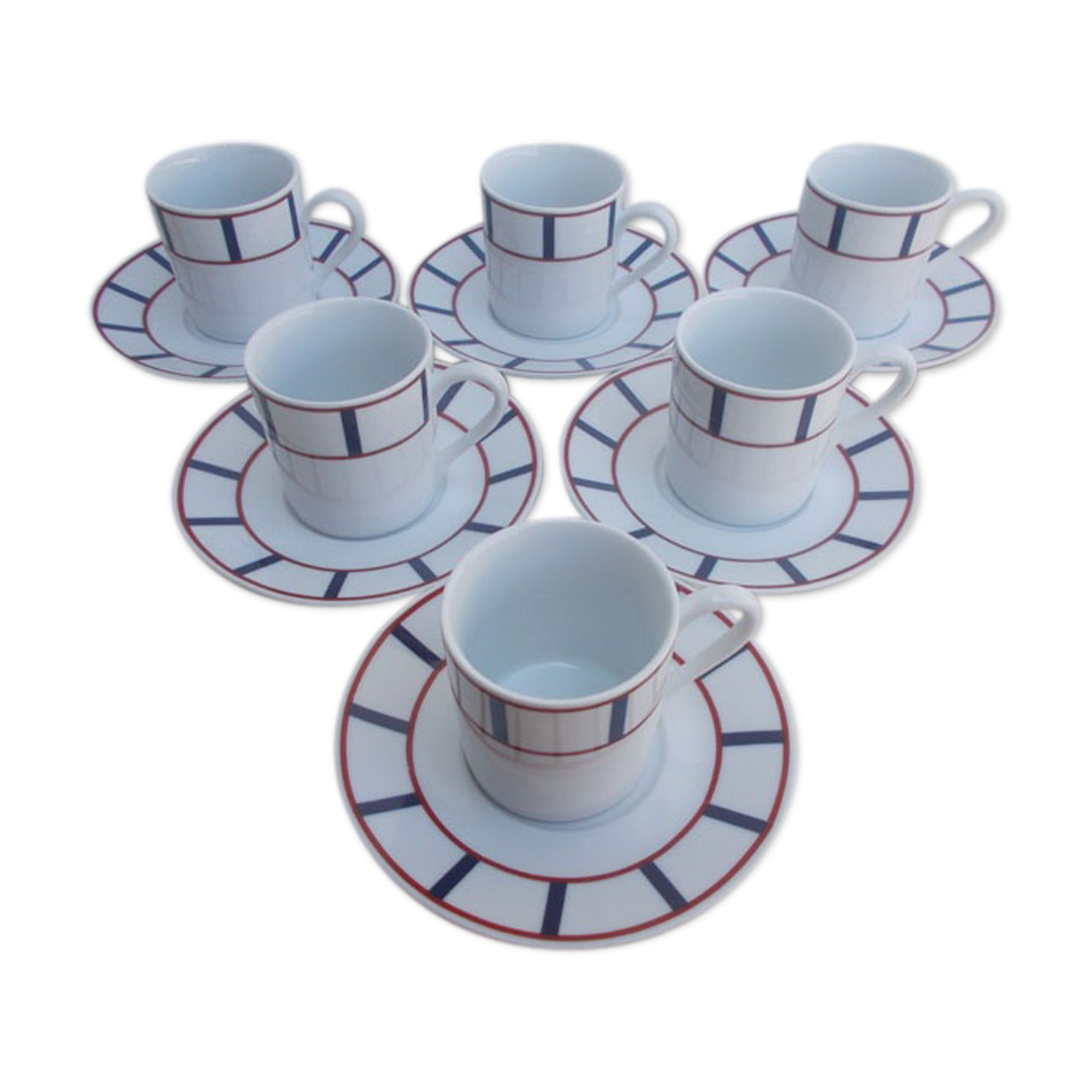 Basque porcelain coffee cups