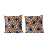Pair of cushions