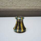 3 anciens vases soliflores en céramique signés