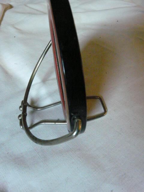Barber round mirror double sided to ask or to suspend